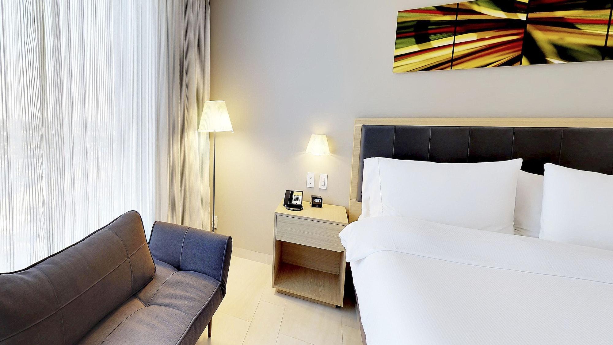 Hilton Garden Inn Merida Exterior photo