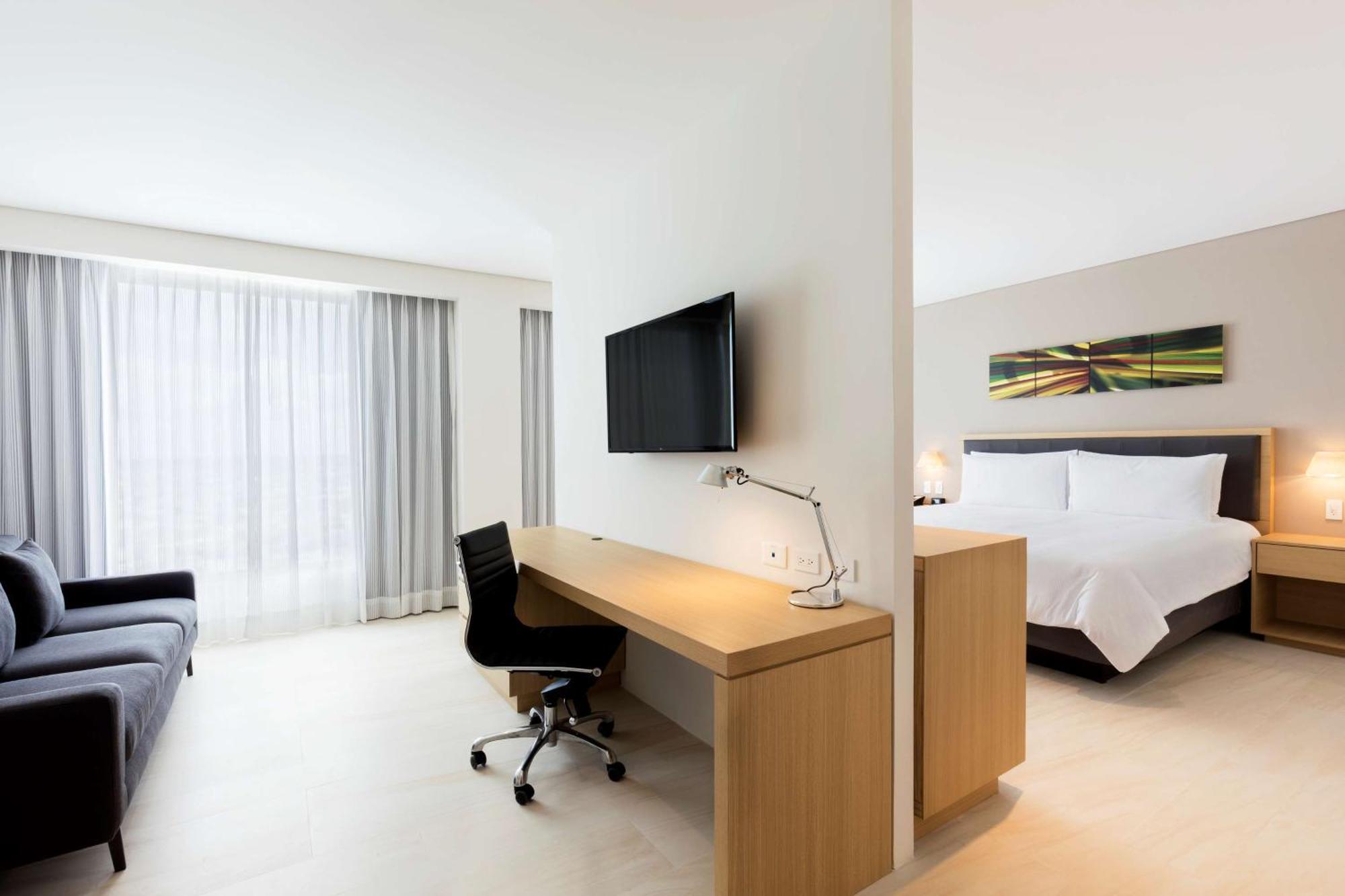 Hilton Garden Inn Merida Exterior photo