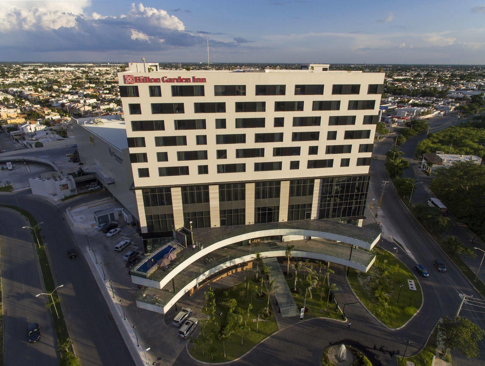 Hilton Garden Inn Merida Exterior photo